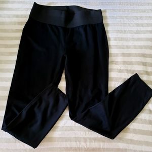 EUC DKNY JEANS pull-on black pant (L)